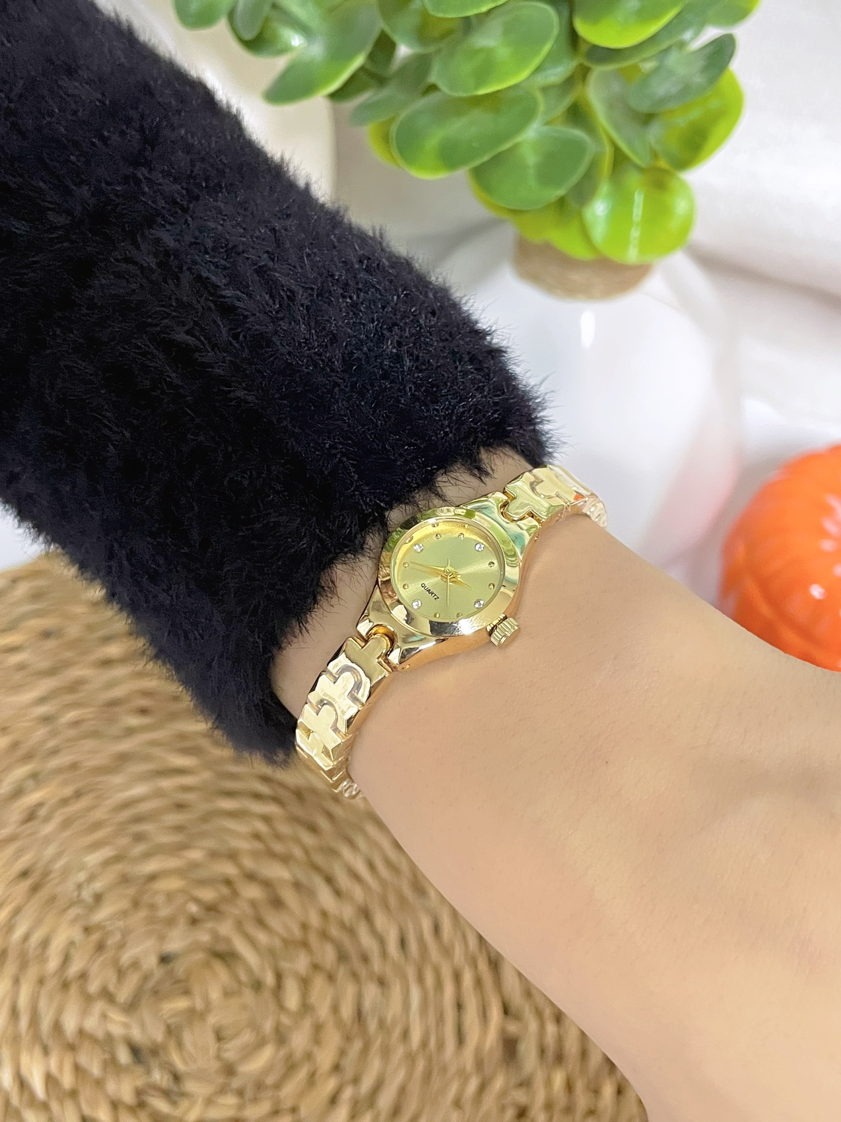 Vintage Minimal Quartz Kadın Kol Saati