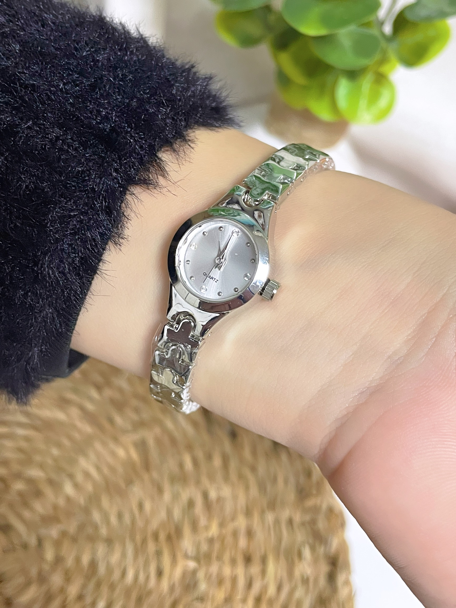 Vintage Minimal Quartz Kadın Kol Saati